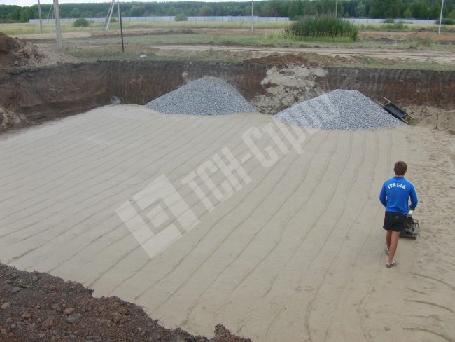 Виброуплотнение песчанного основания. Компания «ТСН-Строй»